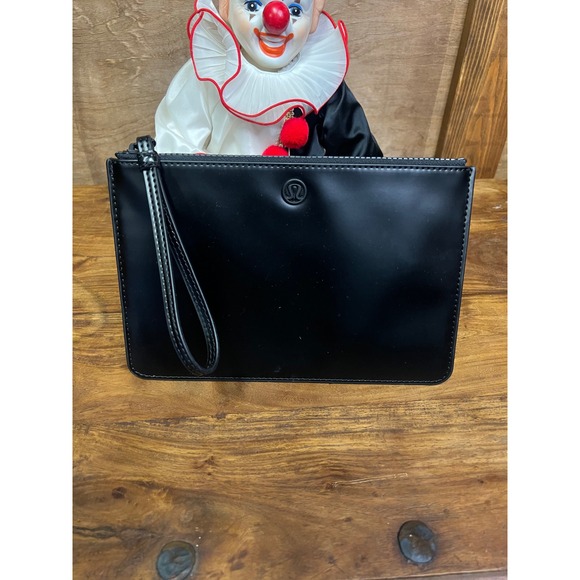 Lululemon Handbags - Lululemon Black Wristlet Pouch Zip Top Travel Organizer Clutch Bag